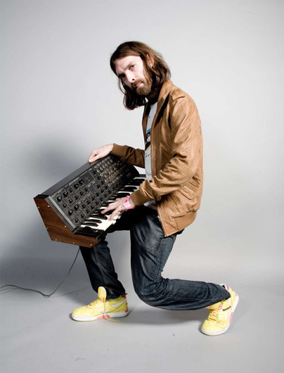 Breakbot